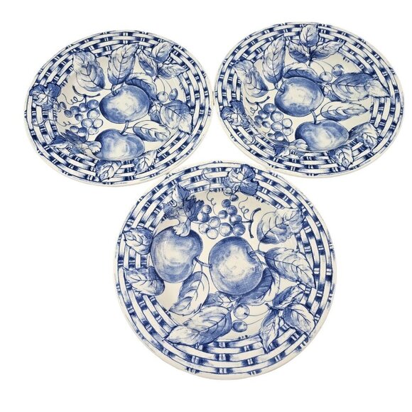 Pier 1 Imports Blue & White Fruit Basket Weave Rim Salad Pasta Bowls - Set of 3 - Picture 15 of 16